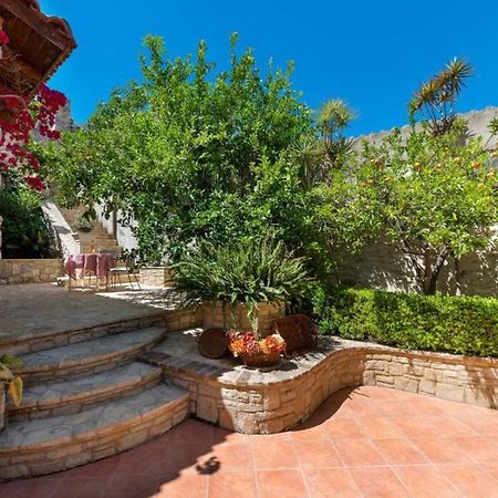 Marigoula House Villa Pombia Bagian luar foto