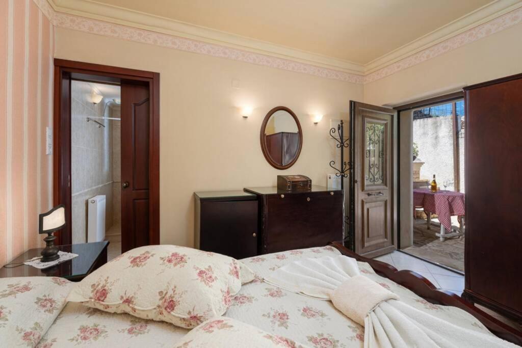 Marigoula House Villa Pombia Bagian luar foto